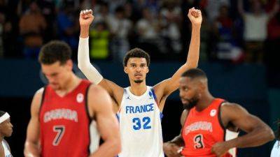 Rudy Gobert - France ousts Canada to reach men's Olympic basketball semis - ESPN - espn.com - France - Germany - Canada - Greece