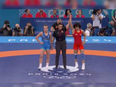 Star Grappler Vinesh Phogat Enters Maiden Olympic Semi-Final