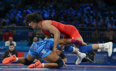 Watch: Vinesh Phogat's Show Of Strength During Historic Paris Olympics 2024 Win Stuns Internet