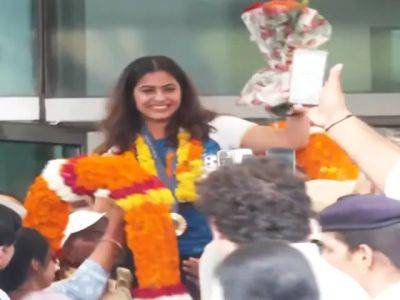 Manu Bhaker Receives Grand Reception As She Returns Home From Olympics