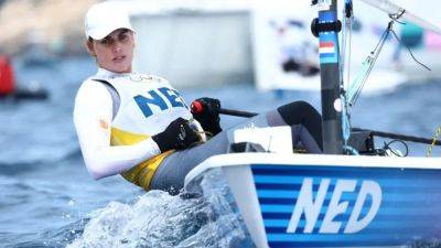 Sailing-Bouwmeester gold brings Olympic record for Dutch dinghy sailor