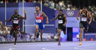 Quincy Hall snatches gold medal on the line in Men's 400m final