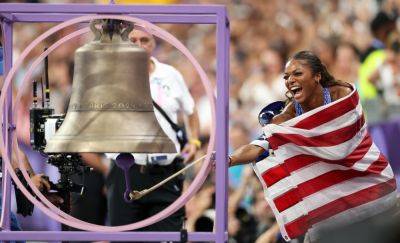 Olympic gold medalist Gabby Thomas reflects on wearing the American flag after big win