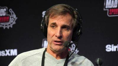 Radio host Chris Russo says wrong Billy Bean died during live show