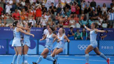 Paris Olympics - Hockey-Argentina beat Belgium in penalties to win bronze in women's Olympic hockey - channelnewsasia.com - Belgium - Argentina