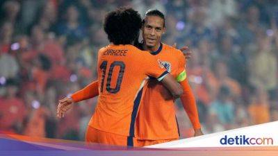 Kok Virgil van Dijk Ogah Salaman dengan Joshua Zirkzee?