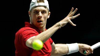 Shapovalov gives Canada early lead over Argentina in Davis Cup tie