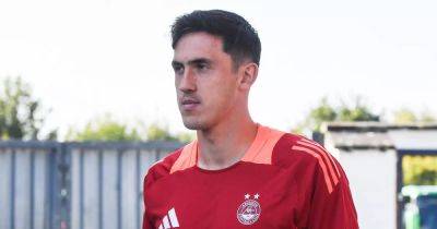 Jamie Macgrath - Jack Mackenzie - Aberdeen to ramp up Jamie McGrath contract talks as Dons make dealing in duo a top priority - dailyrecord.co.uk - Scotland - Ireland - county Ross