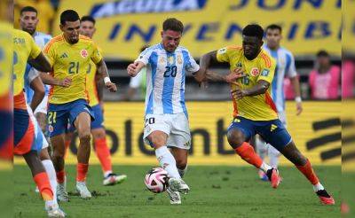 Lionel Messi - Nicolas Otamendi - James Rodriguez - Nicolas Gonzalez - Colombia Down Argentina, Brazil Stunned In World Cup Qualifiers - sports.ndtv.com - Brazil - Colombia - Usa - Argentina - county Miami - Chile - Paraguay