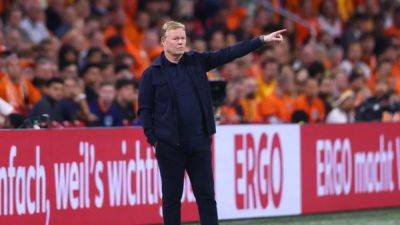 Dutch find new strikers to fill Depay gap