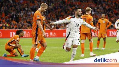 De Ligt Salah Lagi, Diganti di Paruh Babak, lalu Dikritik Van Dijk