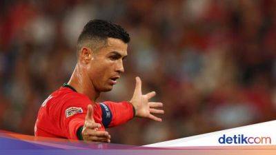 Ronaldo Tak Nyesal Pernah Comeback ke MU