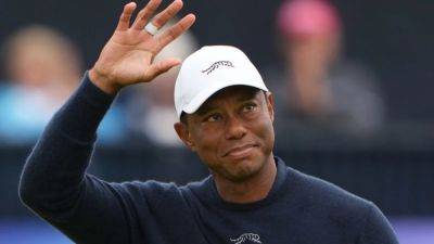 Tiger Woods undergoes surgery on his back