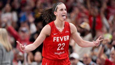 Fever's Caitlin Clark breaks WNBA's single-season assists mark - ESPN