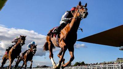 Star stayer Kyprios regains Irish St Leger crown