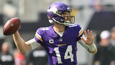 Sam Darnold - Christian Maccaffrey - Justin Jefferson - Brock Purdy - Vikings shock 49ers as Sam Darnold throws 2 more touchdowns in solid performance - foxnews.com - New York - San Francisco - Jordan - state Minnesota