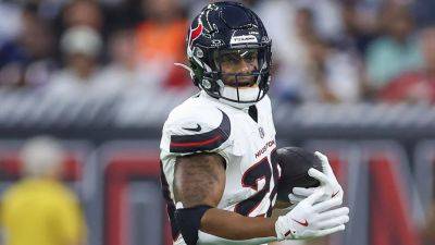 Texans' Joe Mixon presses NFL after no-call on alleged hip-drop tackle that caused injury