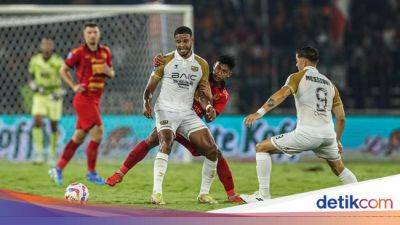 Dewa United - Ricky Kambuaya - Skuad Mewah Dewa United Belum Oke, Jan Olde: Kami Tim Muda - sport.detik.com