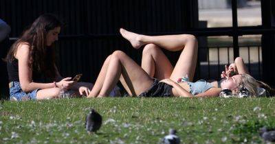 Southern - Met Office verdict on hottest day this week as highs of 25C forecast - manchestereveningnews.co.uk - Britain - Scotland