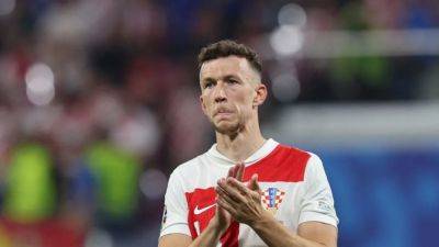 Former Inter and Spurs winger Perisic joins PSV Eindhoven