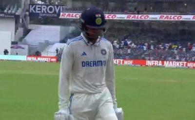 Virat Kohli - Babar Azam - Rohit Sharma - Shubman Gill - Najmul Hossain Shanto - "Babar Azam Of Indian Cricket": Internet Roasts Shubman Gill After Duck In 1st Test vs Bangladesh - sports.ndtv.com - India - Bangladesh - Pakistan