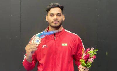 Indian Lifter Valluri Ajaya Babu Strikes Gold In Commonwealth Championships - sports.ndtv.com - India - Fiji