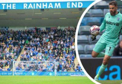 Gillingham goalkeeper Glenn Morris felt the fans in the Rainham End helped keep Chesterfield out in the second half of League Two clash at Priestfield