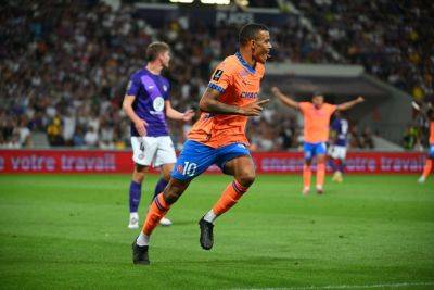 United - Moses Simon - Charlie Cresswell - Geoffrey Kondogbia - Geronimo Rulli - Roberto De-Zerbi - Marseille - Greenwood double sends Marseille top of Ligue 1 - guardian.ng - Spain - Brazil - Gabon