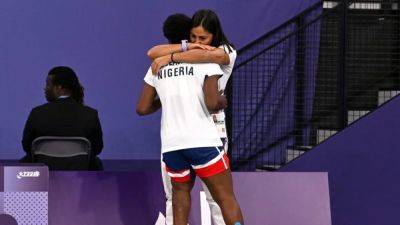 Nigeria's Bolaji wins first badminton medal for Africa