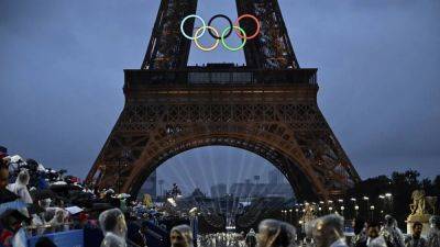 Plan to keep Olympic rings on Eiffel Tower sparks criticism