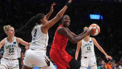 Diana Taurasi - Tina Charles - Sylvia Fowles - Tina Charles sets 2 records as Dream clinch final playoff spot - ESPN - espn.com - New York - county Charles