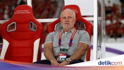 Graham Arnold - James Johnson - Usai Gagal Kalahkan Indonesia, Pelatih Australia Mundur - sport.detik.com - Australia - Indonesia - county Johnson