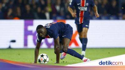 Paulo Gazzaniga - Paris Saint-Germain - Lee Kang - Ironi PSG di Liga Champions, 69 Tembakan Nol Gol - sport.detik.com