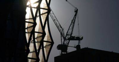 Thousands of jobs cut as major construction firm ISG collapses into administration - manchestereveningnews.co.uk - Britain