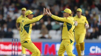 Alex Carey - Mitchell Starc - Glenn Maxwell - Josh Hazlewood - Jamie Smith - Aaron Hardie - Australia ease to comfortable win over lacklustre England - channelnewsasia.com - Australia - county Mitchell