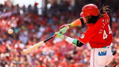 Elly De La Cruz youngest player to hit 25 HRs, steal 60 bases - ESPN