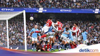 Thomas Partey - Kyle Walker - Kai Havertz - Mateo Kovacic - David Raya - Gabriel Martinelli - Erling Haaland - Babak Pertama - Riccardo Calafiori - Ilkay Guendogan - Liga Inggris - Man City Vs Arsenal: The Gunners Unggul 2-1 di Babak Pertama - sport.detik.com