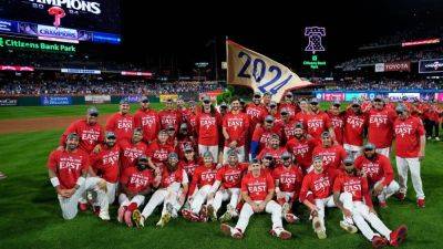 Phillies clinch NL East, their 1st division title since 2011 - ESPN