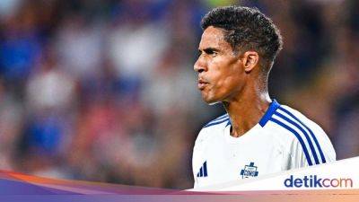 Raphael Varane - Italia Di-Coppa - Timnas Prancis - Rafael Varane Pertimbangkan Pensiun - sport.detik.com