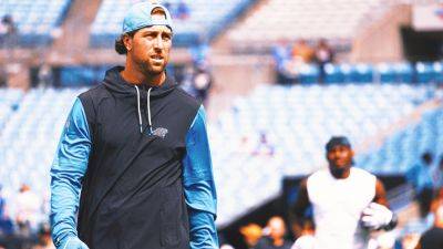 Panthers WR Adam Thielen heads to injured reserve with hamstring injury