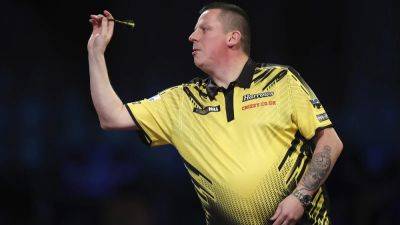 Dave Chisnall defeats Dylan Slevin en route to Players Championship title in Leicester