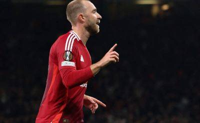 Erik Ten Hag Frustrated By Costly Mistake In Manchester United's Europa League Draw With Twente