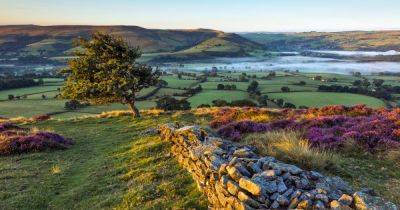 The Peak District walks that you simply have to do this autumn - manchestereveningnews.co.uk - Britain - Scotland - county Bath - county Park