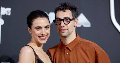 Margaret Qualley on the lie husband Jack Antonoff told to get her role in Netflix's Happy Gilmore 2 - manchestereveningnews.co.uk - France - county Jack