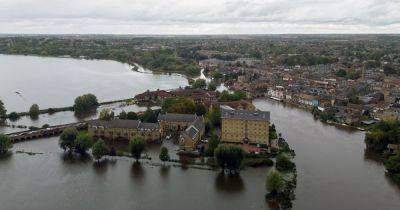 UK hit by flash flooding as Met Office issues urgent warning