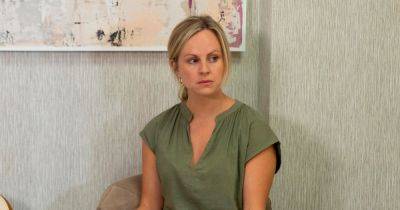 Coronation Street's Tina O'Brien says 'she doesn't like him' amid Sarah Platt backlash