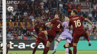 Roma held to draw by Bilbao, Spurs game delayed