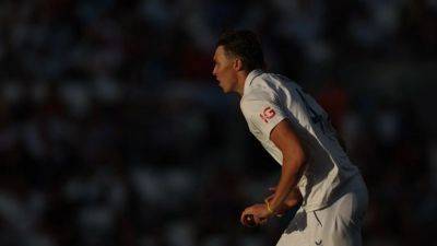 England's Hull to miss Pakistan test series