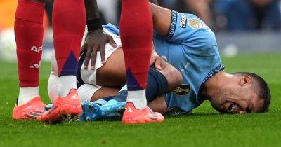 Jack Grealish - Virgil Van-Dijk - Man City handed bleak Rodri injury verdict as Pep Guardiola fears realised in huge blow - manchestereveningnews.co.uk