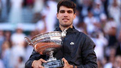 Karen Khachanov - Carlos Alcaraz - Jannik Sinner - Lorenzo Musetti - Alcaraz wins in 56 minutes as ‘China’s Nadal’ extends fairytale - guardian.ng - Russia - France - Belgium - Italy - Usa - Argentina - China